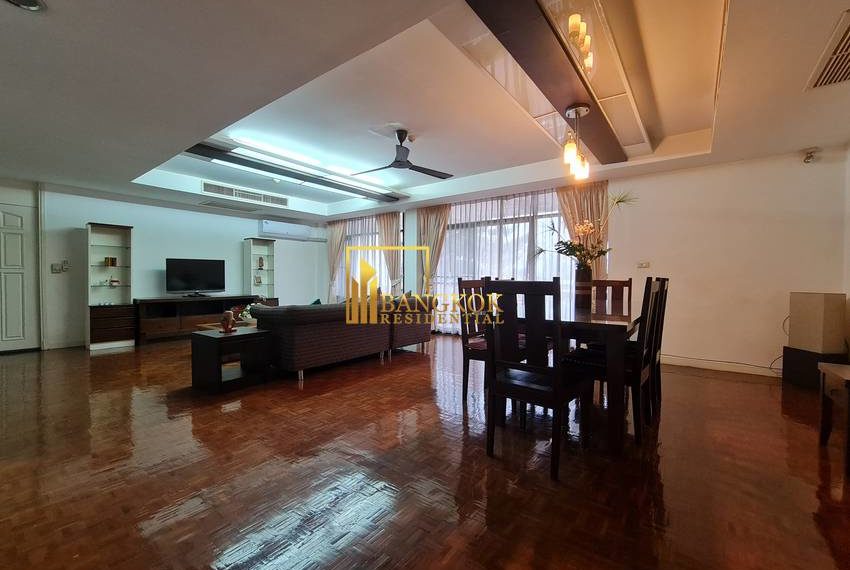 3 bed apartment Neo Aree Court 20791 image-03
