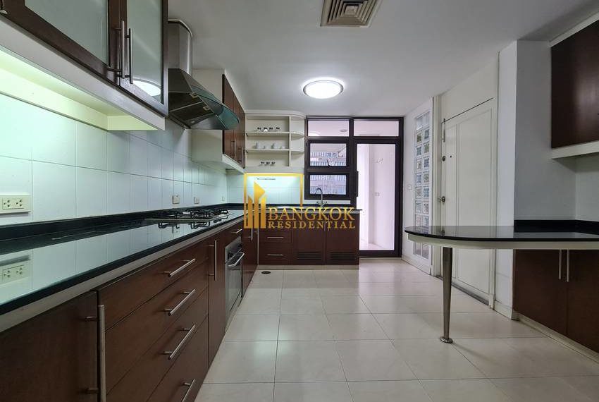 3 bed apartment Neo Aree Court 20791 image-04