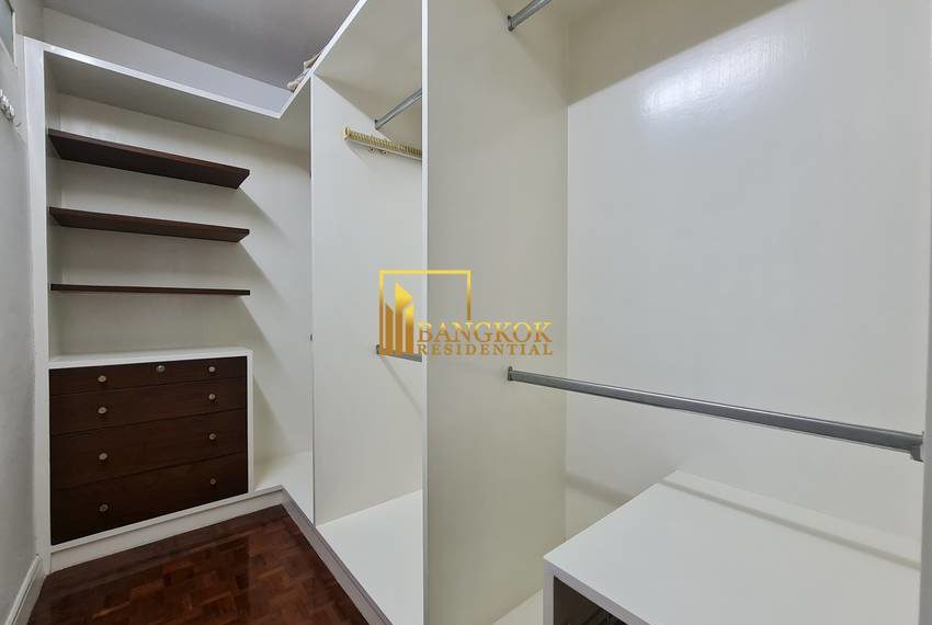 3 bed apartment Neo Aree Court 20791 image-09