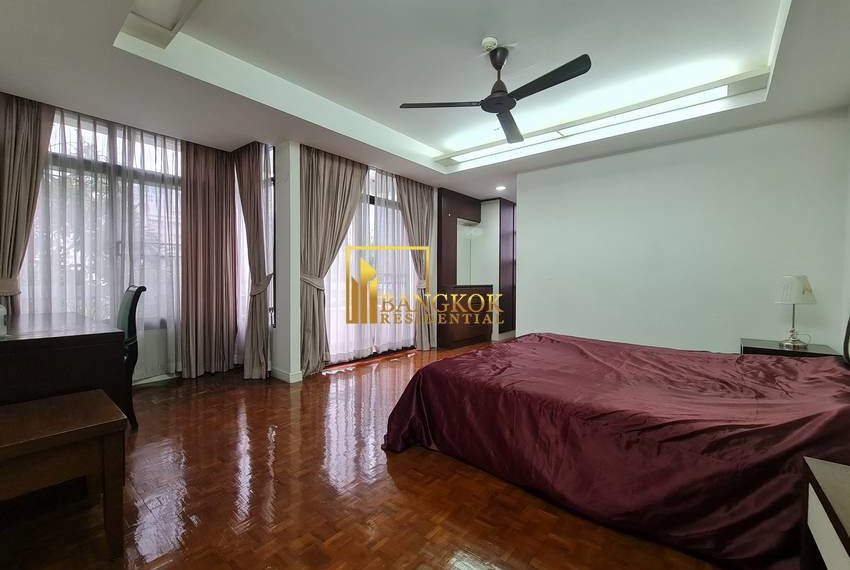 3 bed apartment Neo Aree Court 20791 image-12