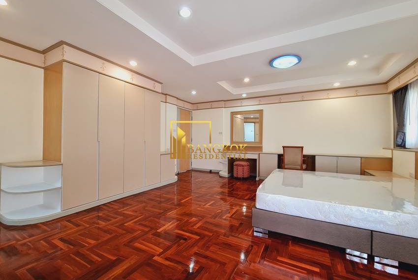 3 bed for rent DH Grand Tower 20788 image-11