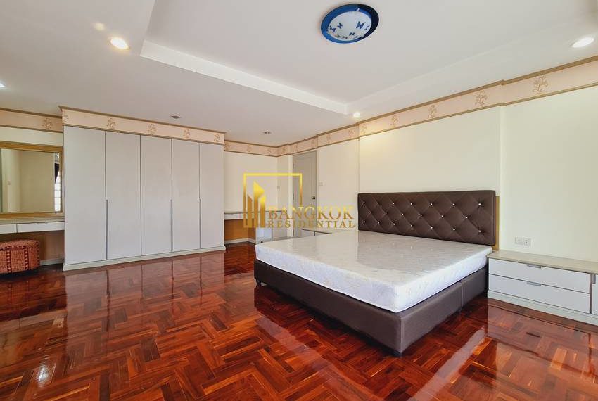 3 bed for rent DH Grand Tower 20788 image-15