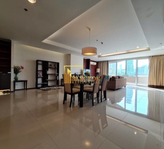3 bed serviced apartment Piyathip Place 7130 image-04