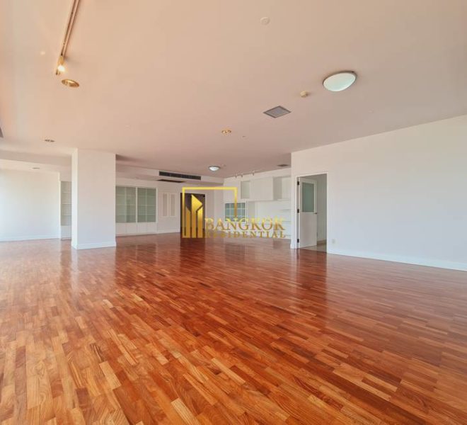 3 bed apartment Krungthep Thani Tower 20789 image-01