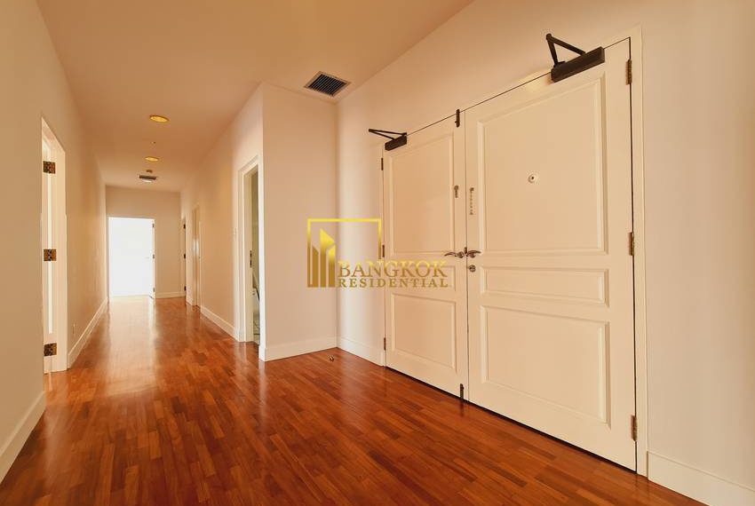 3 bed apartment Krungthep Thani Tower 20789 image-06