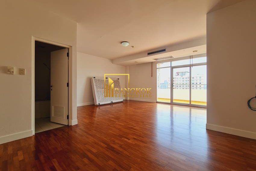 3 bed apartment Krungthep Thani Tower 20789 image-07