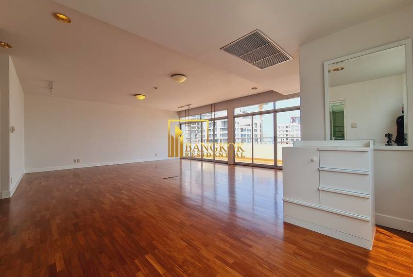 3 bed apartment Krungthep Thani Tower 20789 image-11