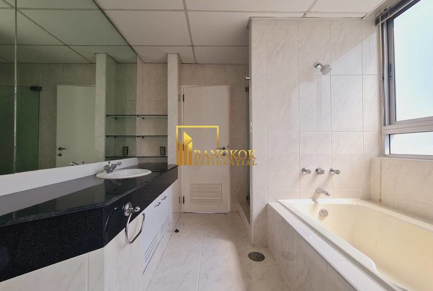 3 bed apartment Krungthep Thani Tower 20789 image-15