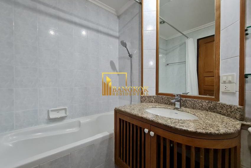 Nida Thonglor apartment for rent 20807 image-16