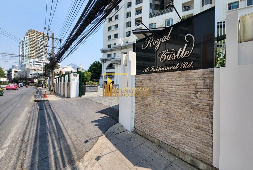 Royal Castle Facilities Image-13