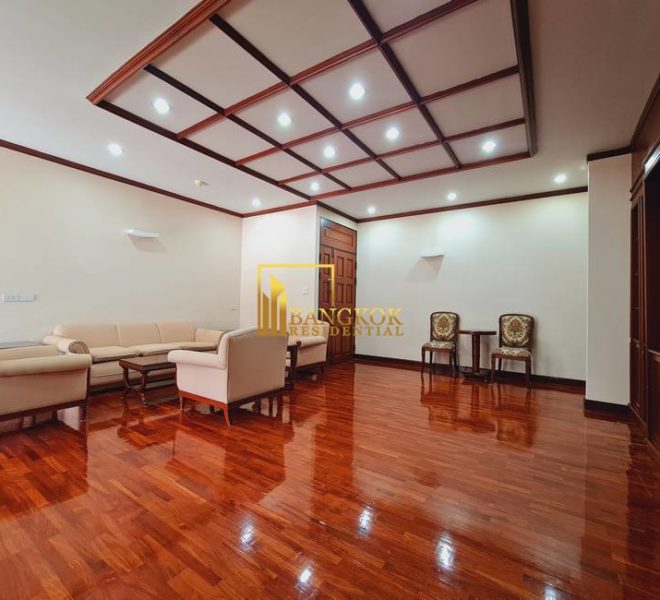 3 bed apartment for rent Nida Mansion20586 image-01