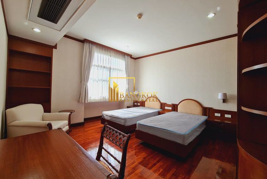 3 bed apartment for rent Nida Mansion20586 image-09