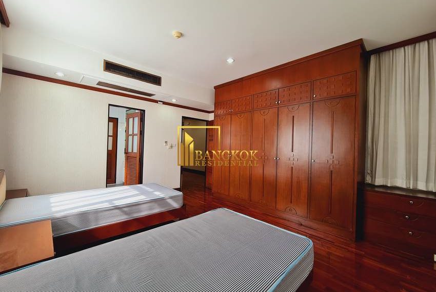 3 bed apartment for rent Nida Mansion20586 image-13
