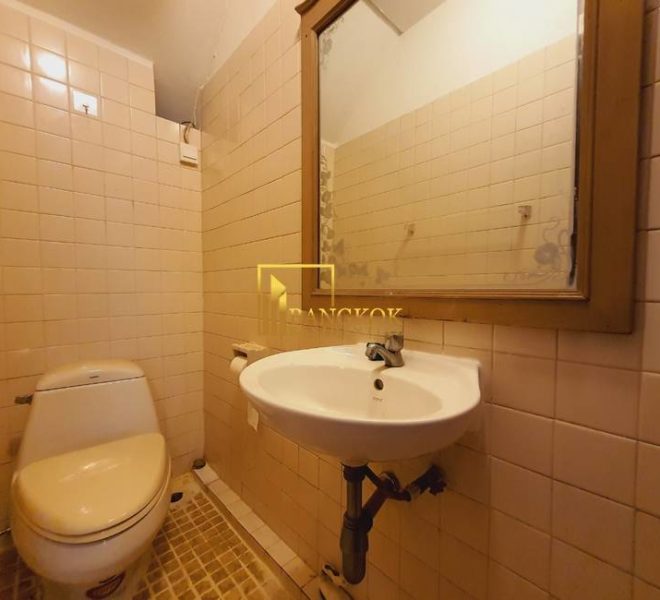 3 bed house for rent for sale nana 27768 image-12