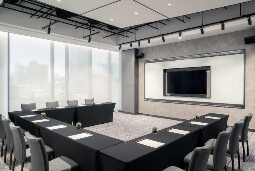 Kimpton Maa-Lai image-05
