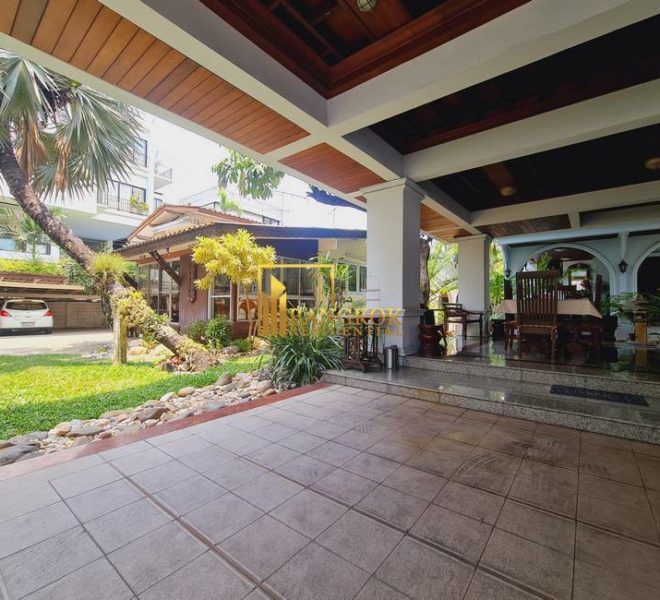Single House Ekkamai for rent 8095 image-02