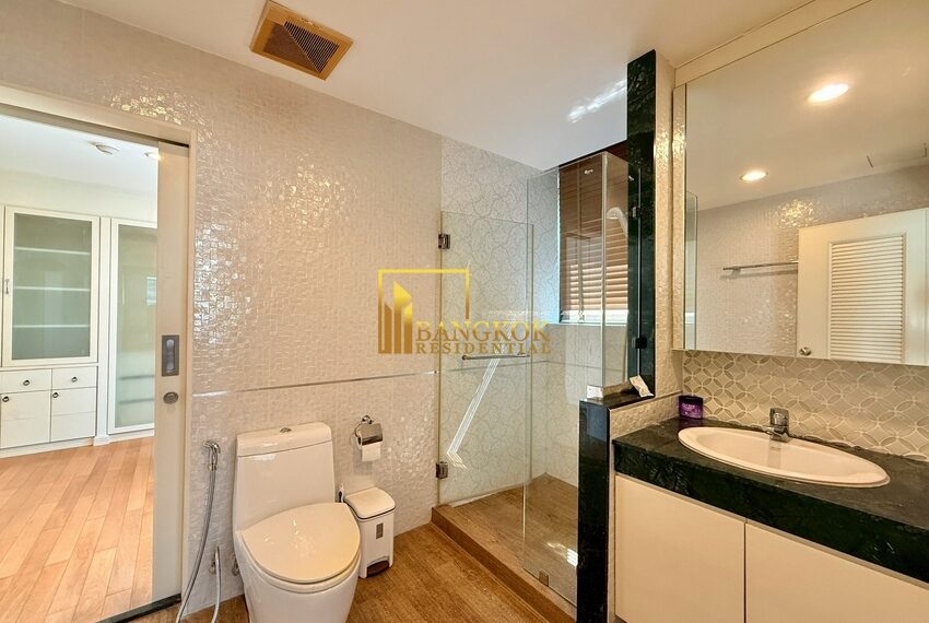 11832 Image-23