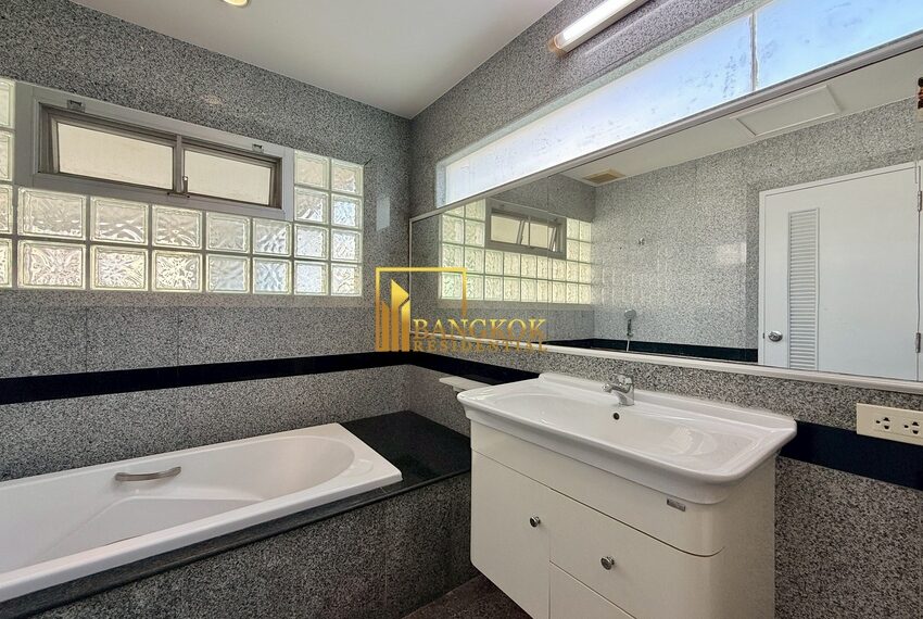 20803 Image-18