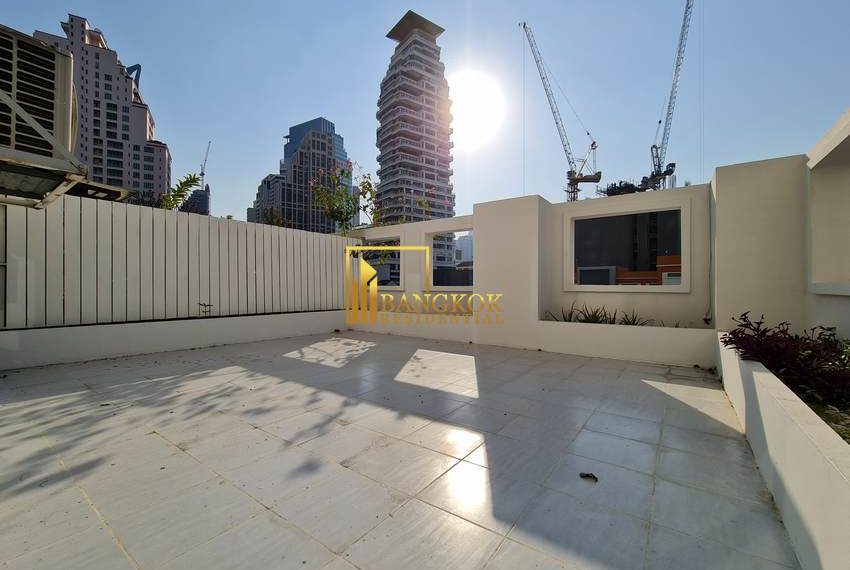 3 bedroom phrom phong Royal Castle 2842 image-03
