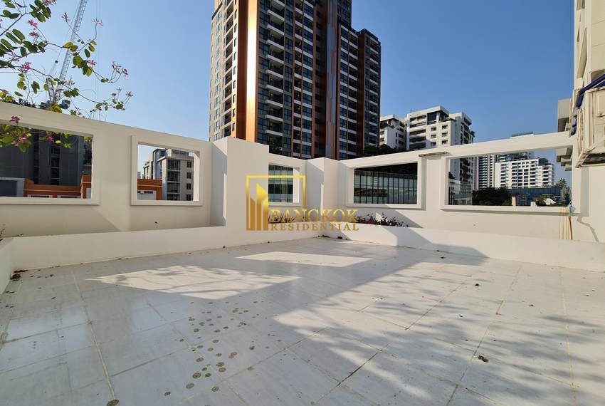 3 bedroom phrom phong Royal Castle 2842 image-04