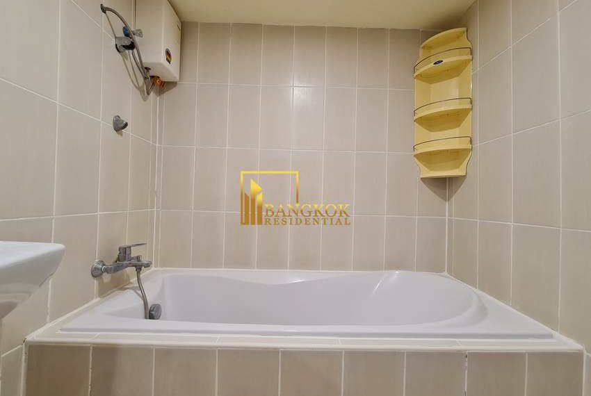 3 bedroom phrom phong Royal Castle 2842 image-20