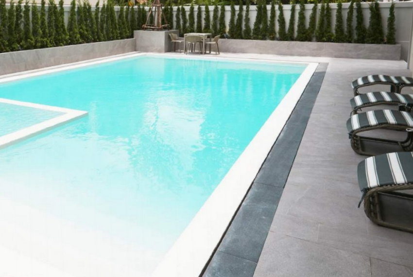 Silver Hill Residence Image-01