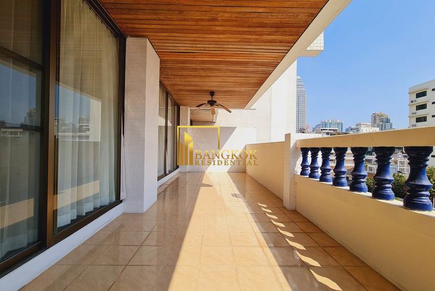 pet friendly 4 bed apartment asoke Sriratana Mansion 2 20428 image-05