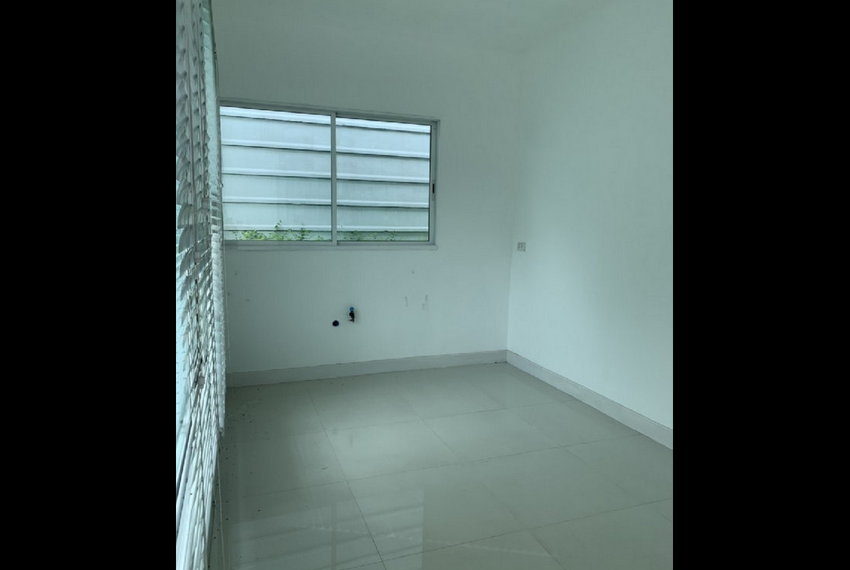 27814 Image-07