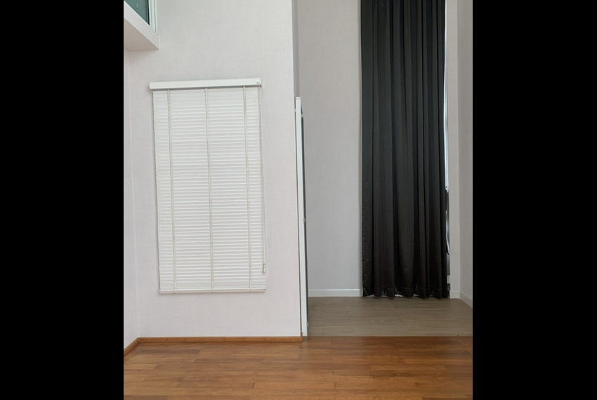 27814 Image-19