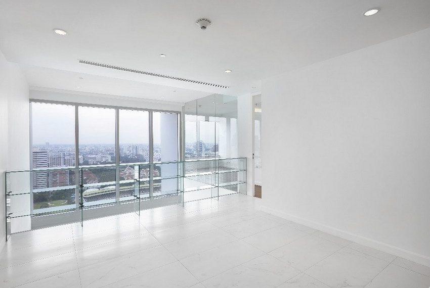 185 Rajadamri 2 Bed Duplex Condo For Rent 15031 Image-01