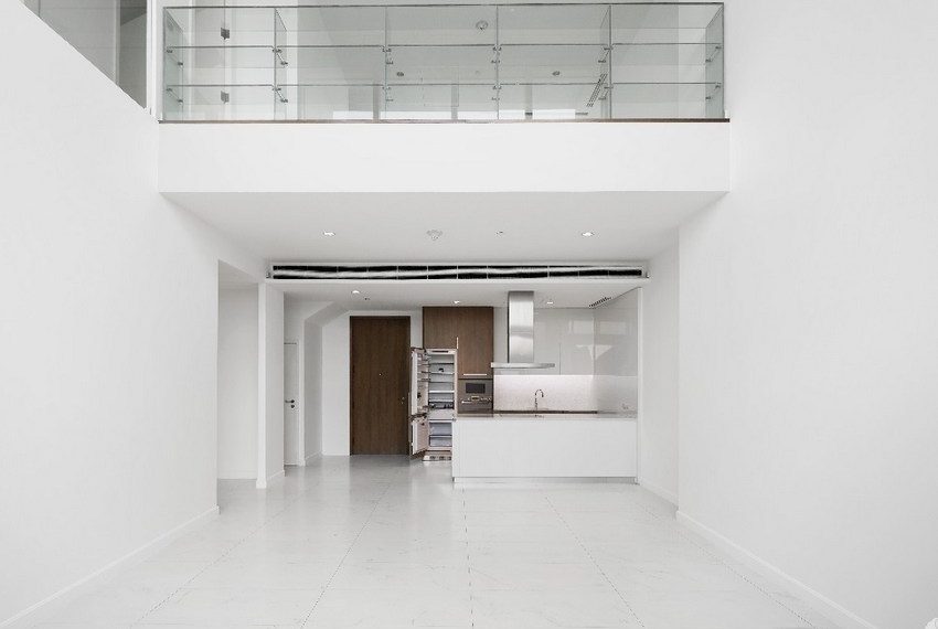 185 Rajadamri 2 Bed Duplex Condo For Rent 15031 Image-02