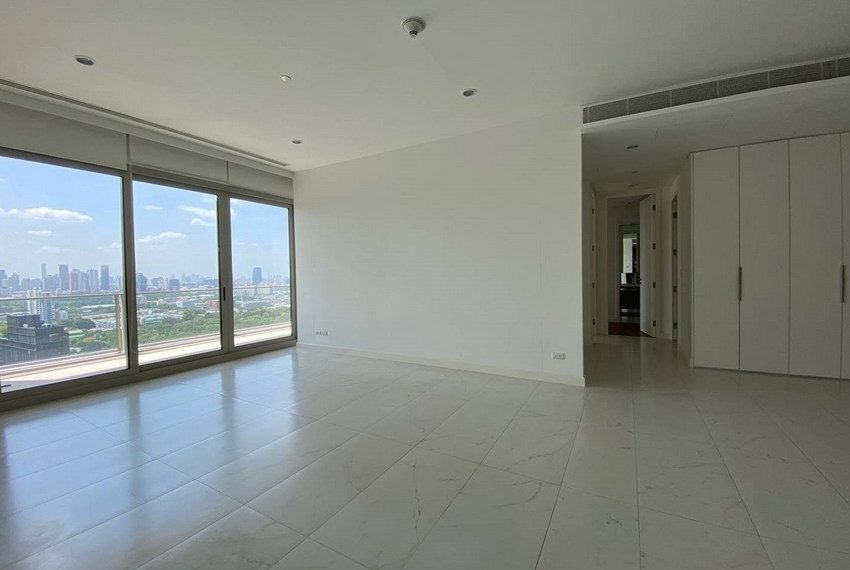 185 Rajadamri 3 Bed Condo For Rent 15032 Image-01
