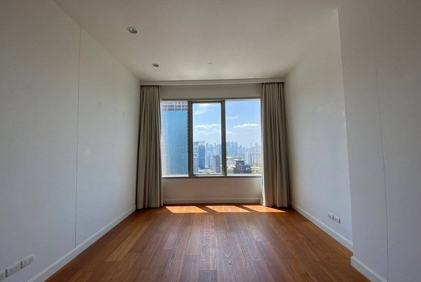185 Rajadamri 3 Bed Condo For Rent 15032 Image-11