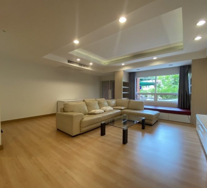 8835 Image-01