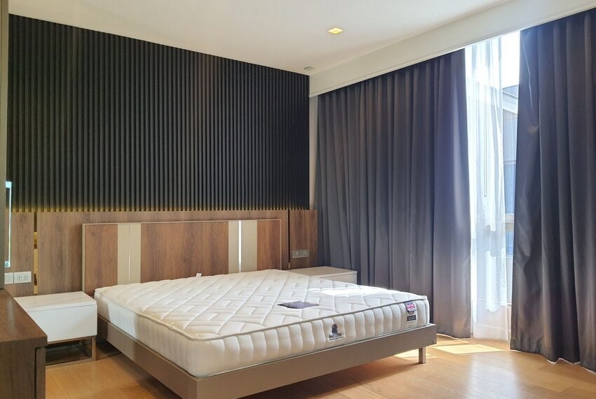27842 Image-19