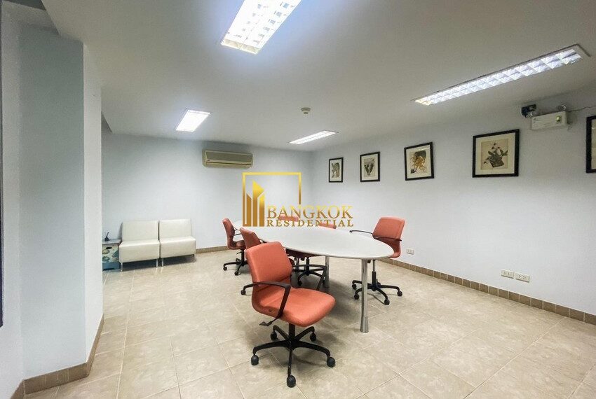 Baan Siri Yen Akart Facilities Image-04