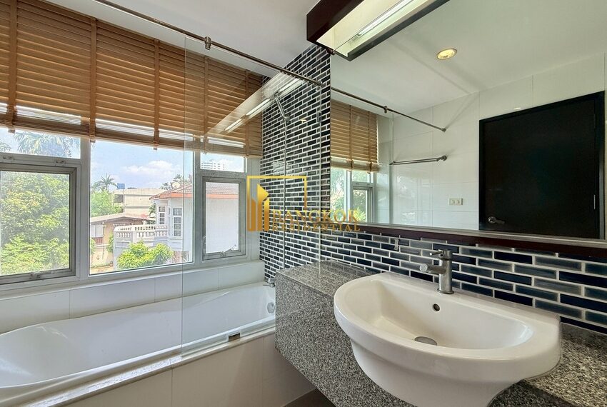 20810 Image-27