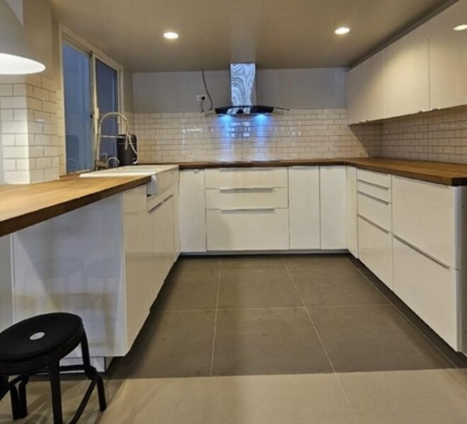 8836 Image-04