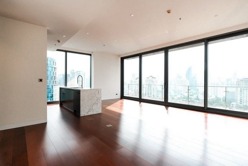 Gorgeous 3 Bedroom Luxury Condo Khun By Yoo Thong Lo 15400 Image-01