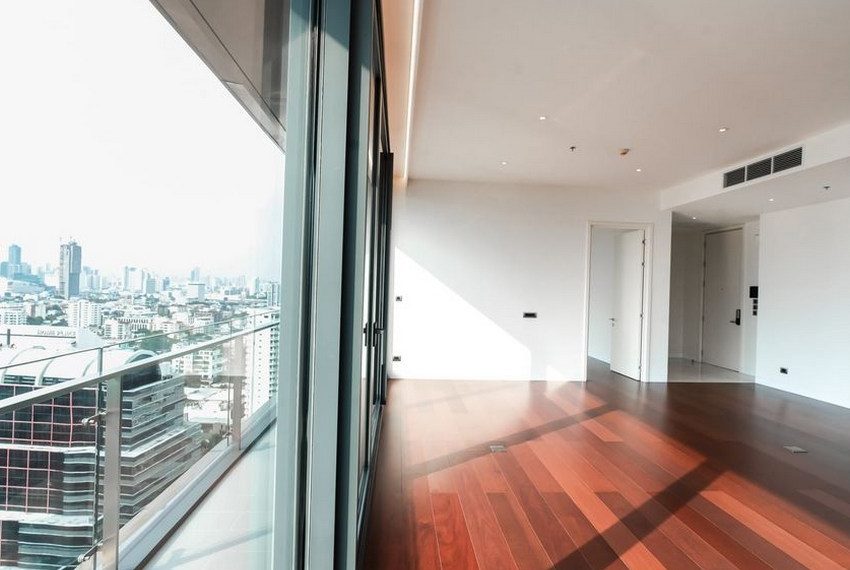 Gorgeous 3 Bedroom Luxury Condo Khun By Yoo Thong Lo 15400 Image-03