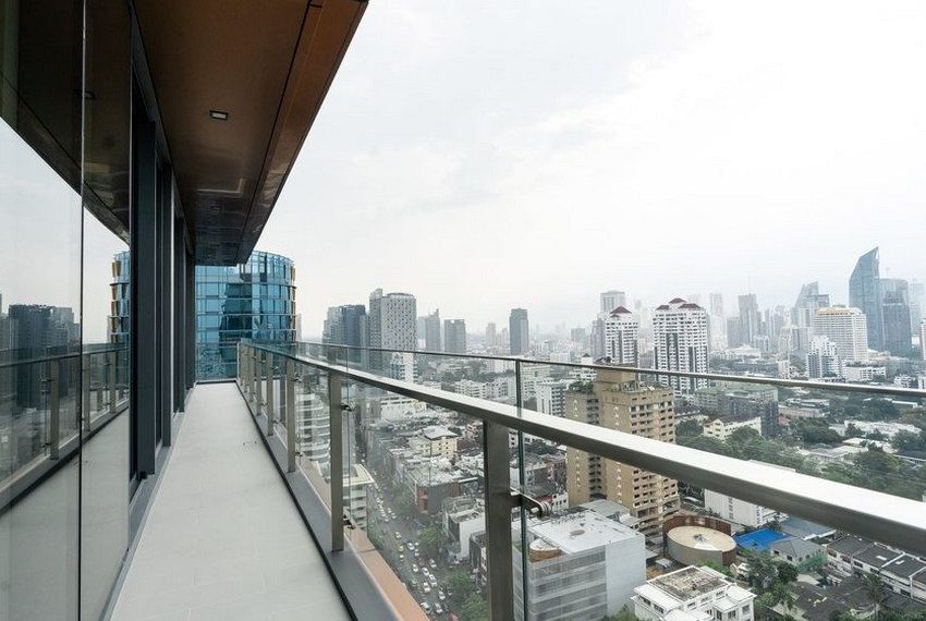 Gorgeous 3 Bedroom Luxury Condo Khun By Yoo Thong Lo 15400 Image-16