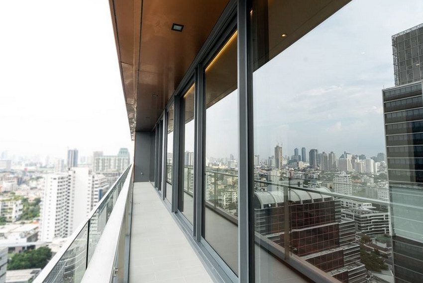 Gorgeous 3 Bedroom Luxury Condo Khun By Yoo Thong Lo 15400 Image-17