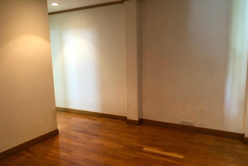 27873 Image-08