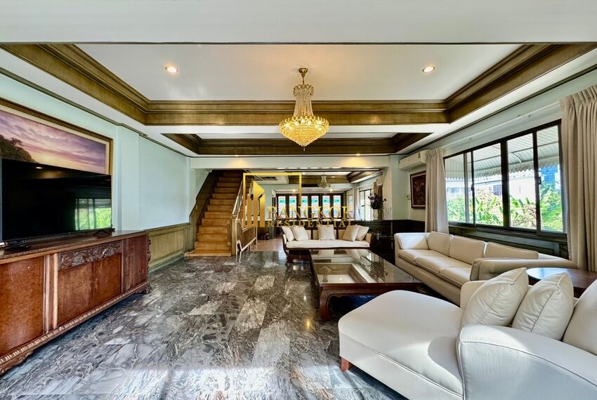 8860 Image-22