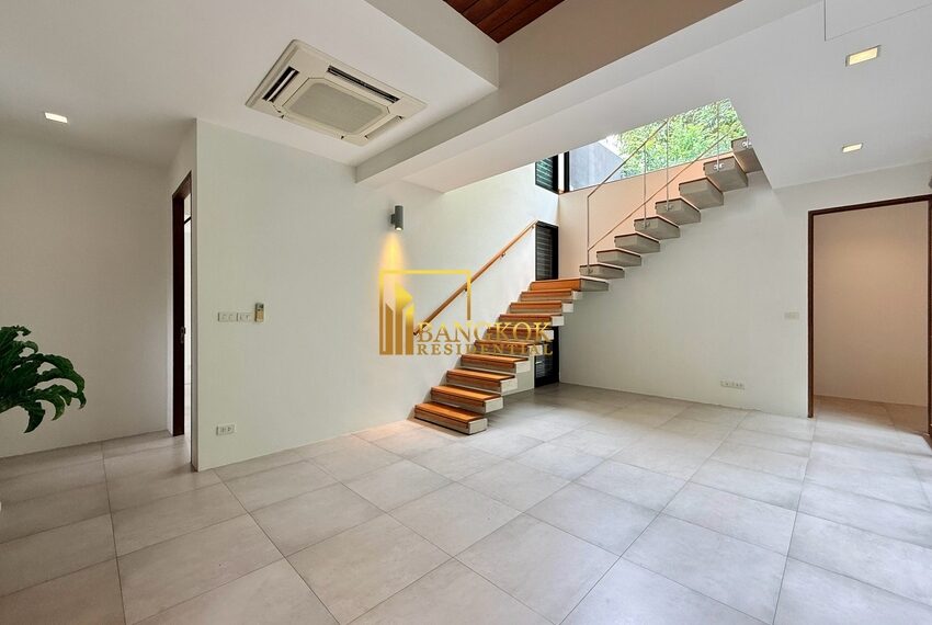 27876 Image-03