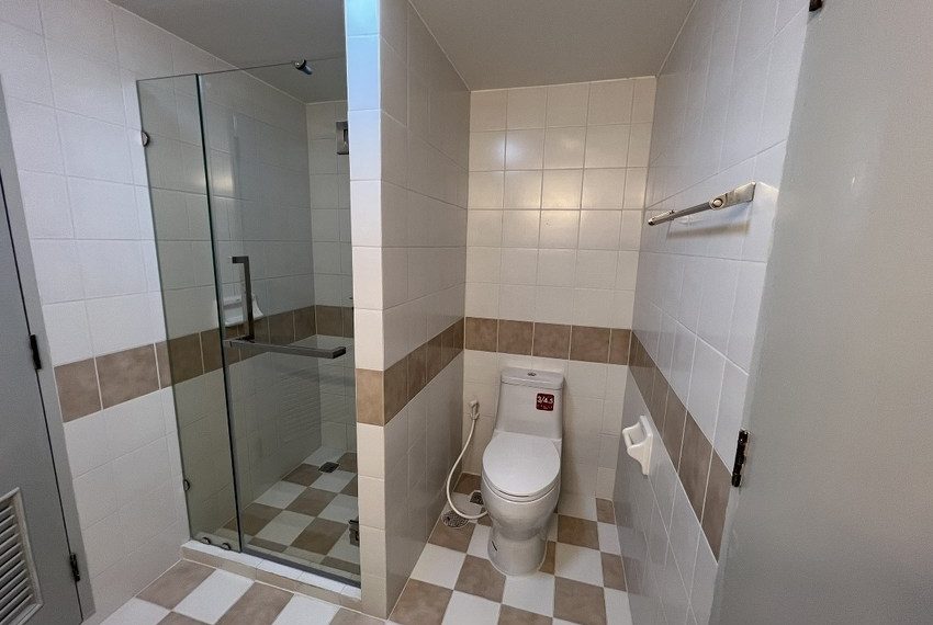 15631 Image-06