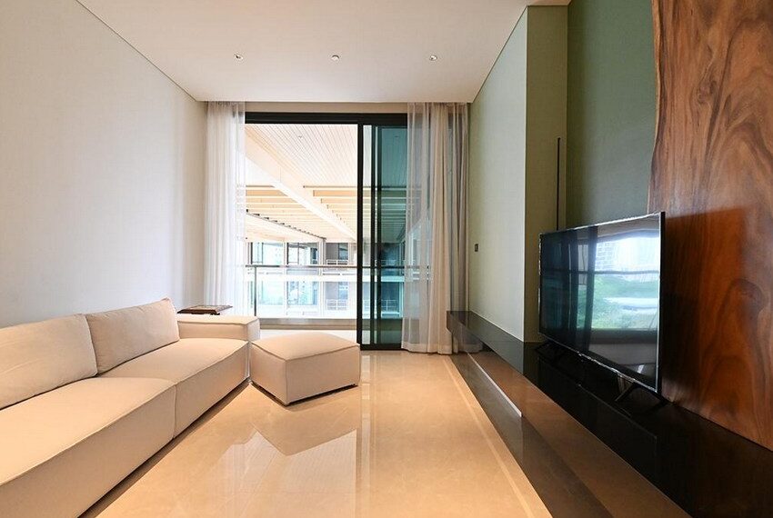 15663 Image-02