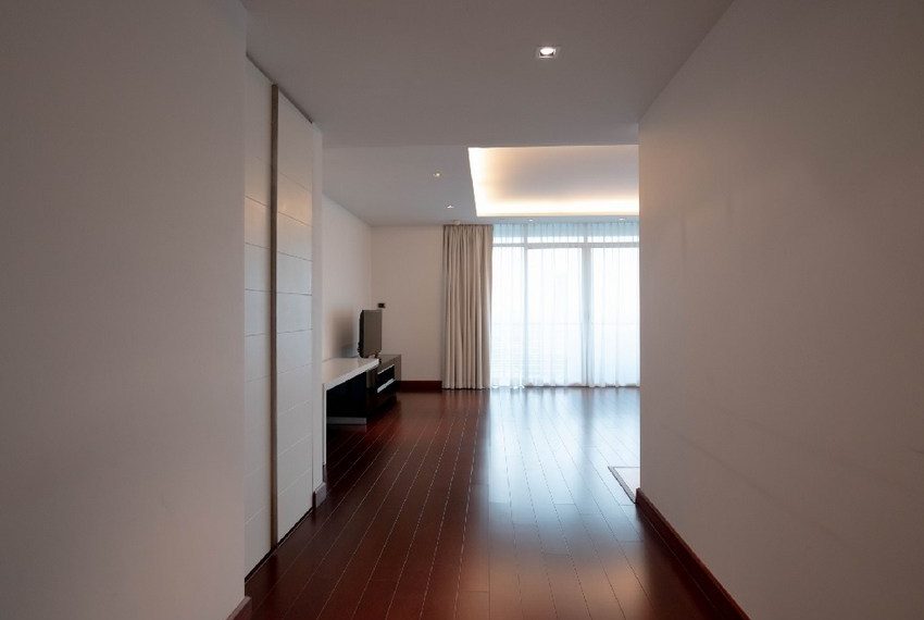 15721 Image-05