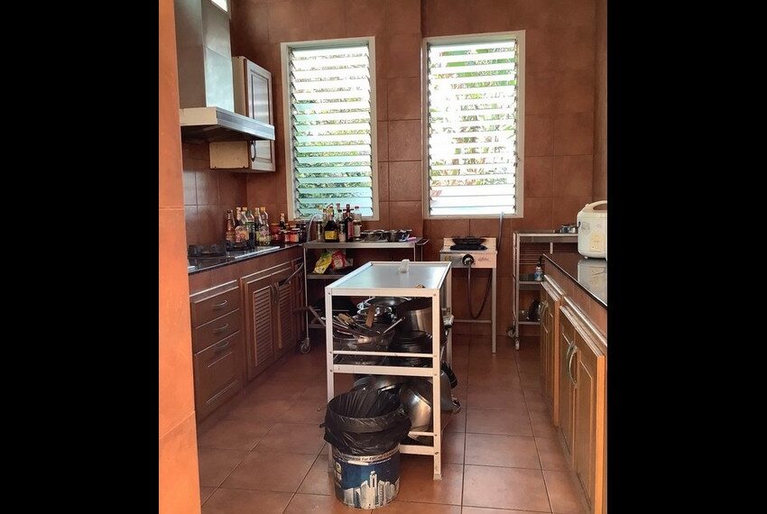 27907 Image-11