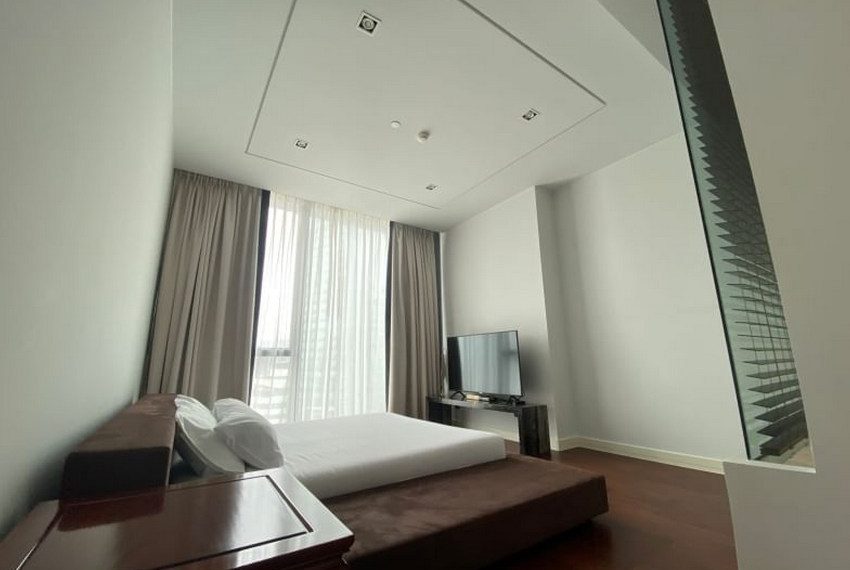 15903 Image-04